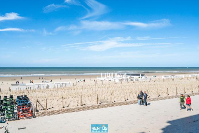 Seanita - sea view apartment in Westende