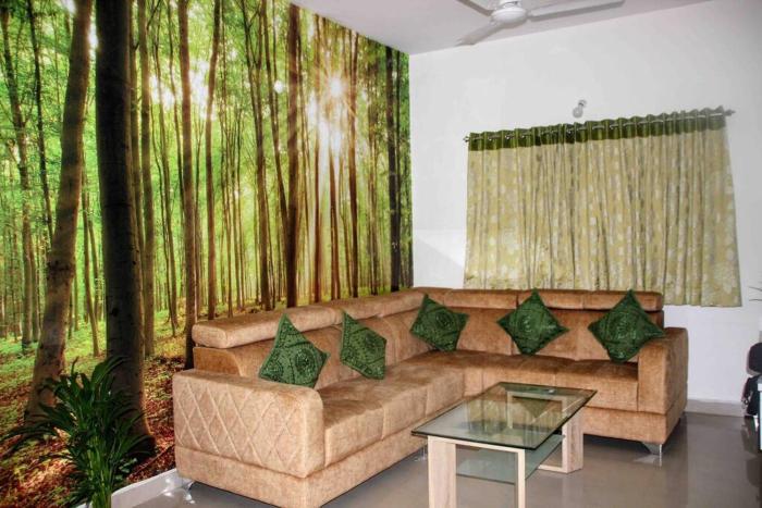 Modern ,Cozy ,Artistic and Green Apartment