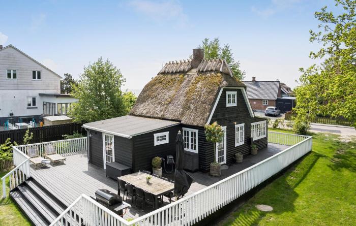 3 Bedroom Nice Home In Faxe Ladeplads