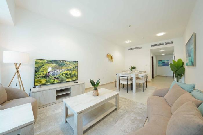 Lux 2BD apartment, Steps to the Beach in the Heart of Dubai Marina - Elite Residence Tower