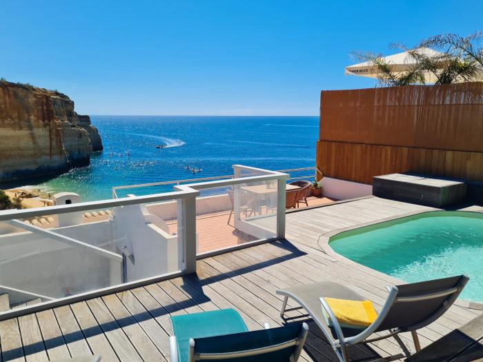 CASA VERDE - Beach House, Private Terrace & Pool