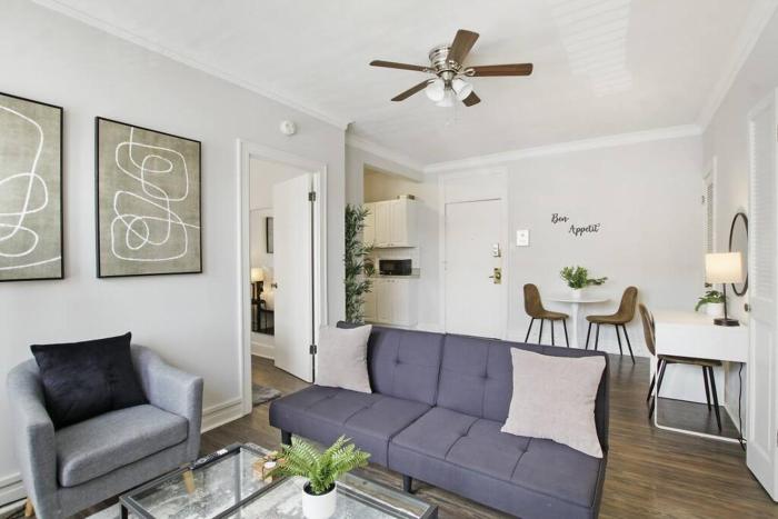 Prime & Stylish 1BR Hideaway - Dorchester 306