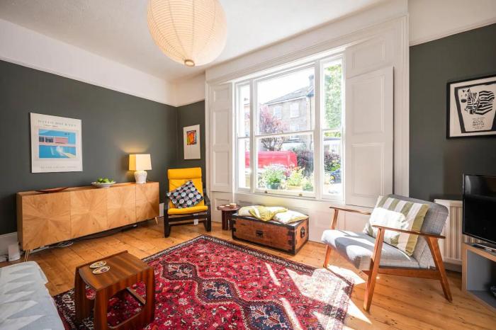 Spacious London apartment 20min to London Bridge - Pass the Keys