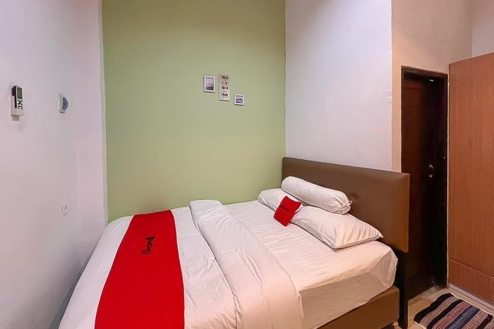 RedDoorz syariah near Universitas Mulawarman