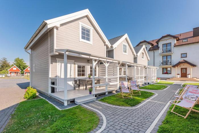 Domki i pokoje Angelo z sauną i jacuzzi- Karwia