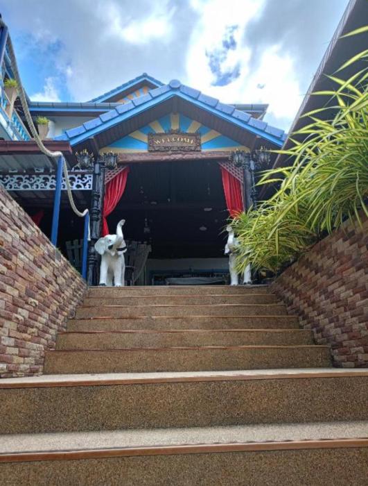 Patong Sunbeach Mansion