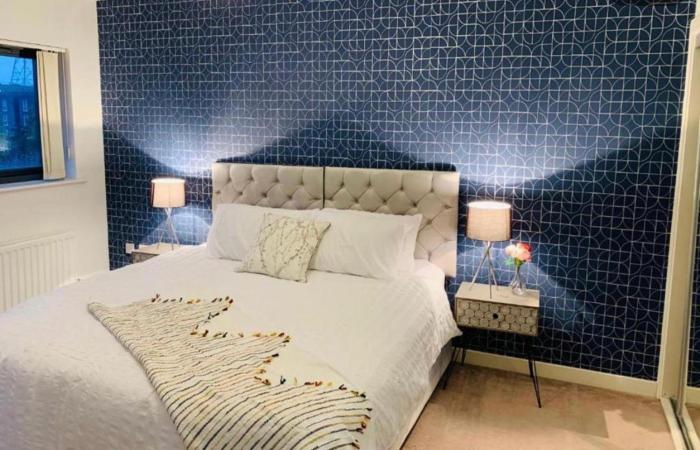 Haven, Large Double Room in East London, Barking, Free Parking