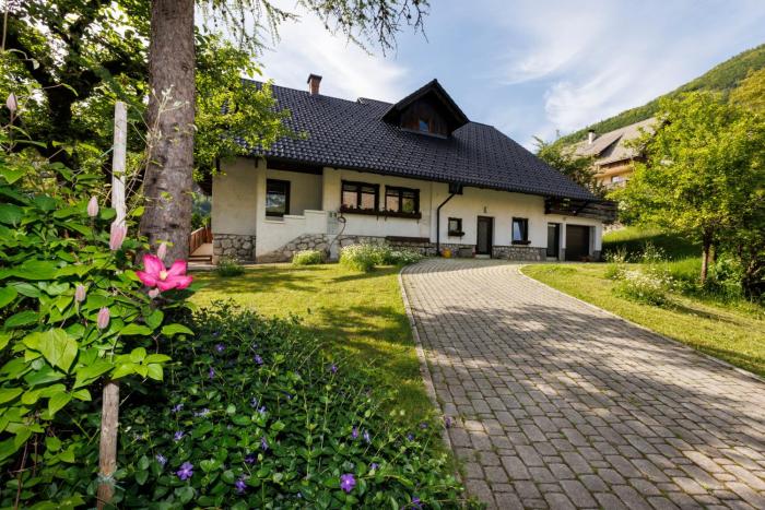 Apartments Dominika Štros