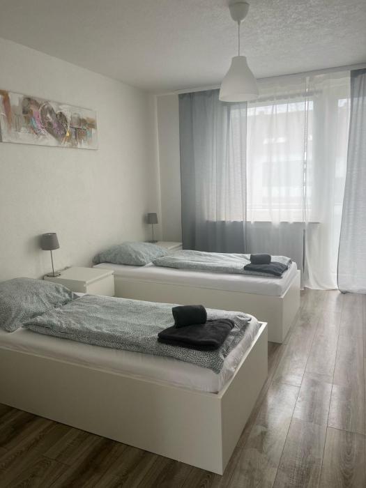 Flora Business Apartment mit Balkon