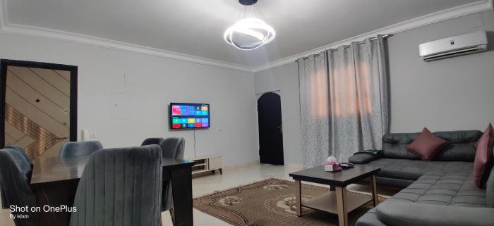 Comfy Apartment In Giza Cairo Family Only