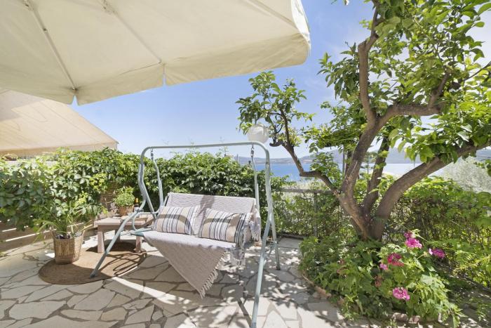 Tasoula Studio with garden view