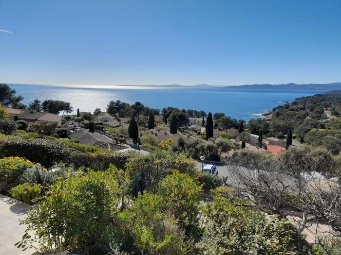 Charmante petite maison vue panoramique et proximité mer