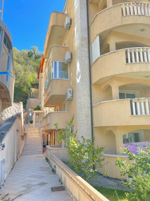 Seashell Hideaway Apartment