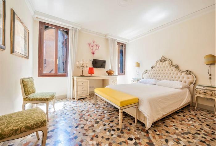 Ca San Marco, literally 20 meters from San Marco square!