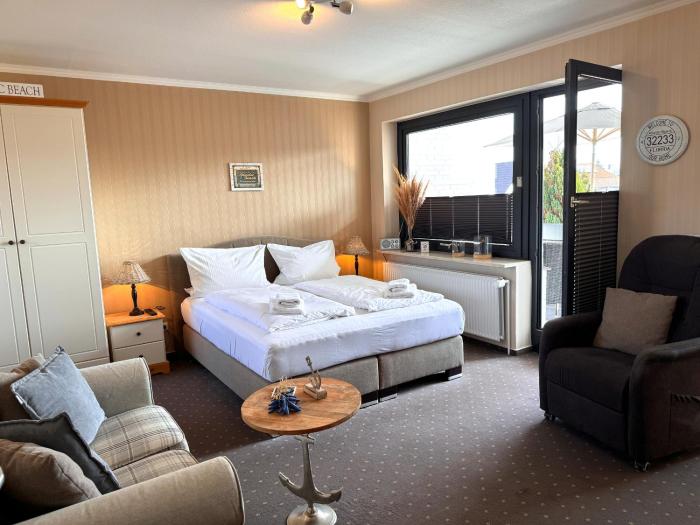 Atlantic Beach - by Mila FerienARPartments - Büsum Zentrum eigener Parkplatz Balkon