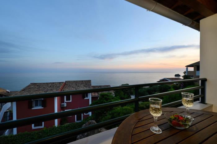 Corfu Glyfada Beach Apartment