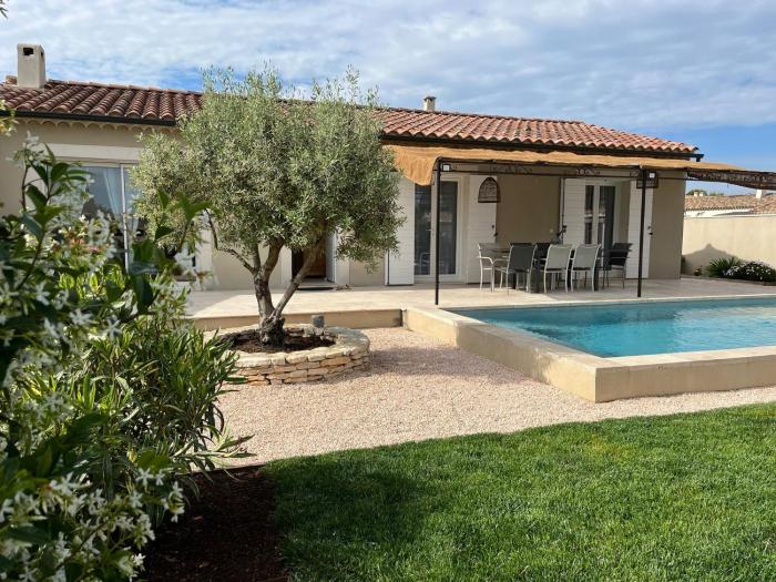 Villa Provençale avec Piscine Chauffée