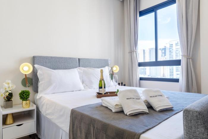 Piscina, AC, Pinheiros, Internet| Brazilian Corner