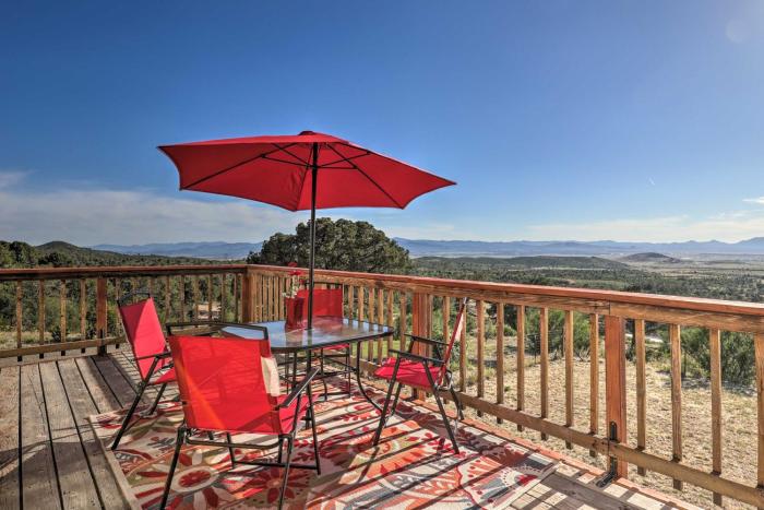 Sunroom + Sauna! Mtn-View Prescott Valley Home