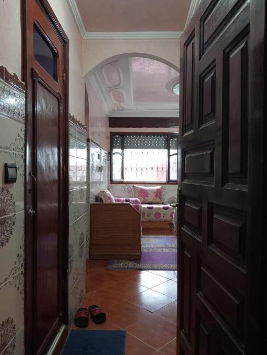 Studio Calme 4ème étage SANS ascenseur