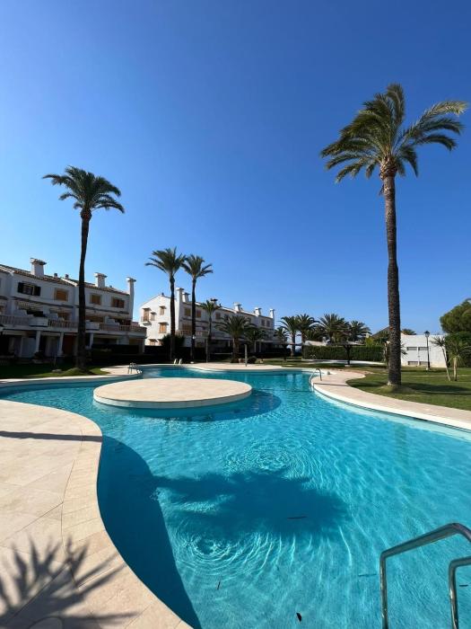 Ático con salida directa a la playa - Denia