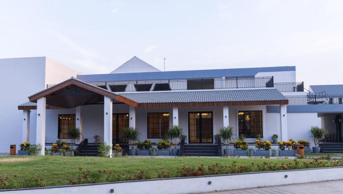 The Augusta Club & Resort