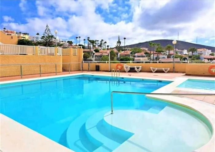 Nice Apartment with Swimmingpool, Wifi and Free Parking in Arguineguin