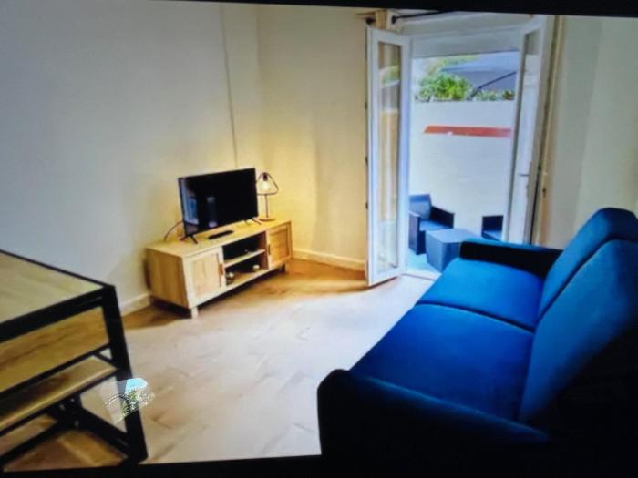 Studio climatisé aux plages 1