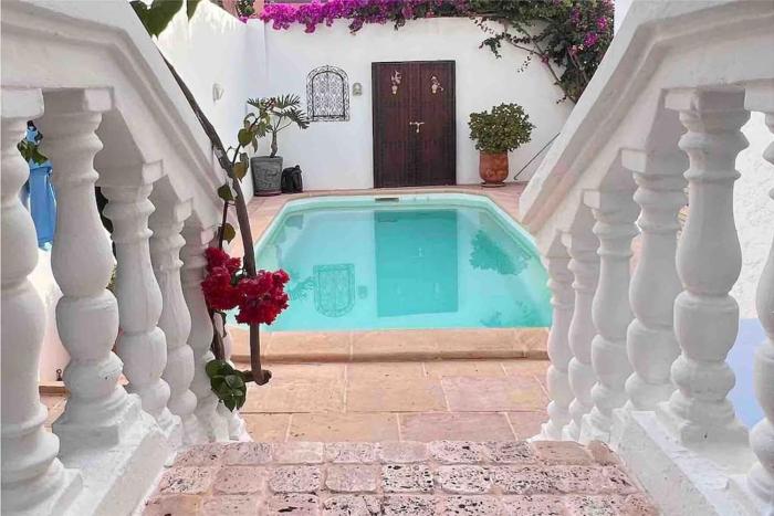 Villa Taroub avec piscine et vue sur mer