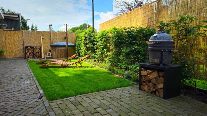 Luxe Hottub Huisje Bij het Veen op de rand van het Bargerveen Drenthe