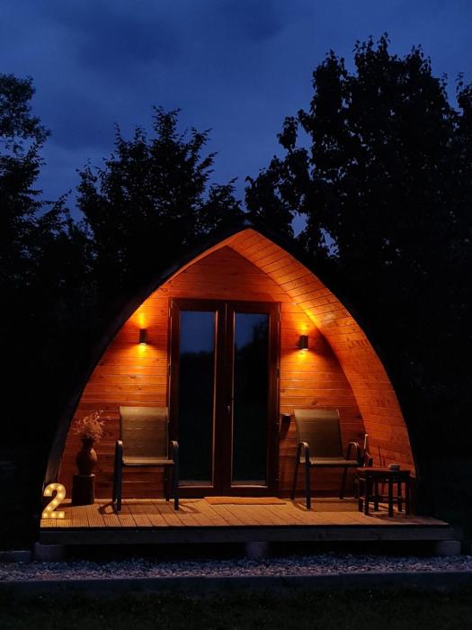 Căsuțe în mijlocul naturii - Wild Camp Avrig