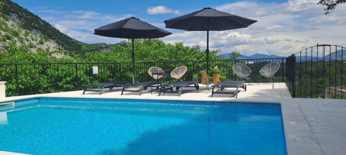 Villa JJ