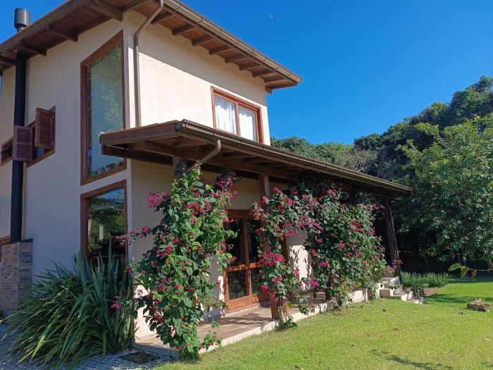 Casa Jasmim Manga Rosa