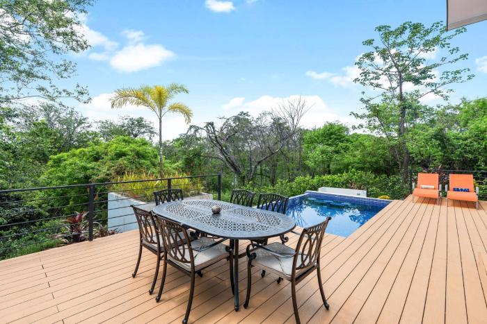 Villa with Minimalist Design & Scenic Deck with Private Infinity Pool and Jungle Views