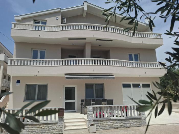 Apartments Vidović