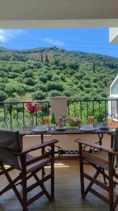 Donatos Apartments & Studios