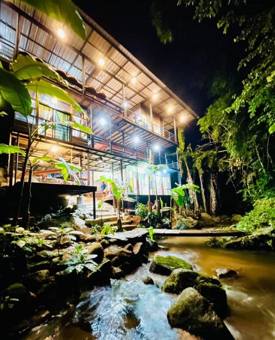 กฤษณาธาราโฮมสเตย์ ป่าเหมี้ยง Kritsanathara Homestay
