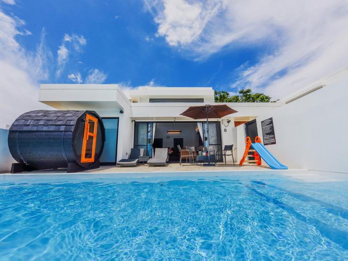 Private Pool Villa Motobu