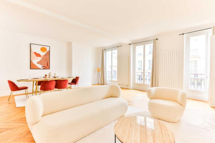 Spacious apt - 2BR-4P - Montmartre-Moulin Rouge