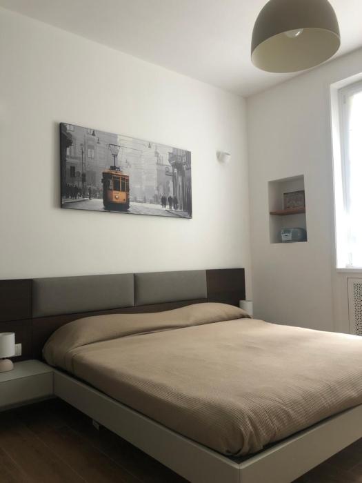 Milano MISSORI Rose garden view