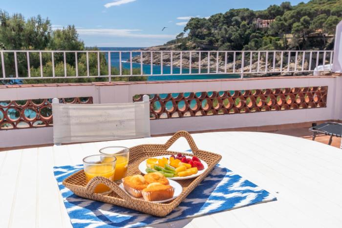 Ático en Tamariu, Gran Terraza y Vistas al Mar