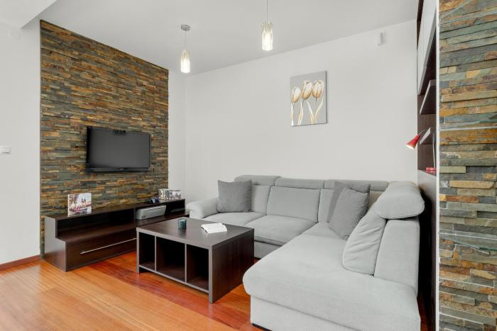 Gamers Paradise - Modern Apartment with Parking in Cracow by Noclegi Renters