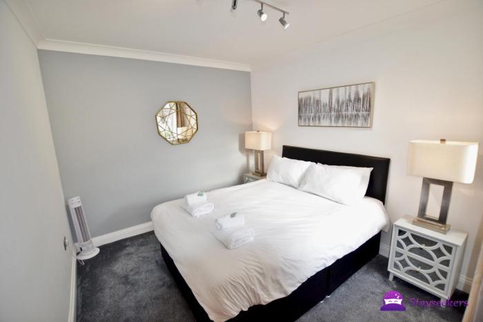 Oak Tree Boutique 2 bed Apartment - Stayseekers