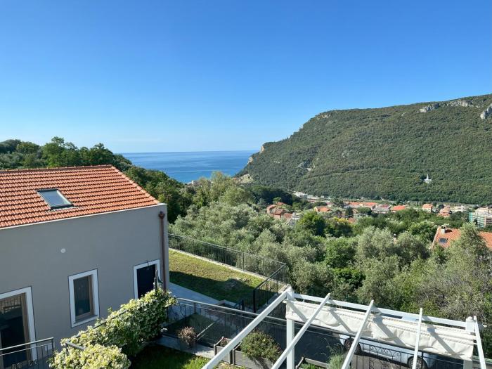 Villino con terrazzo panoramico