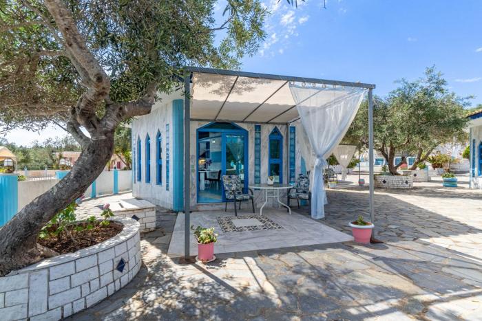 Pacos Resort Superior Villa 7