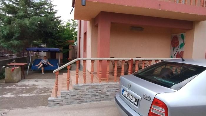 Casa Dobrescu cata si miha