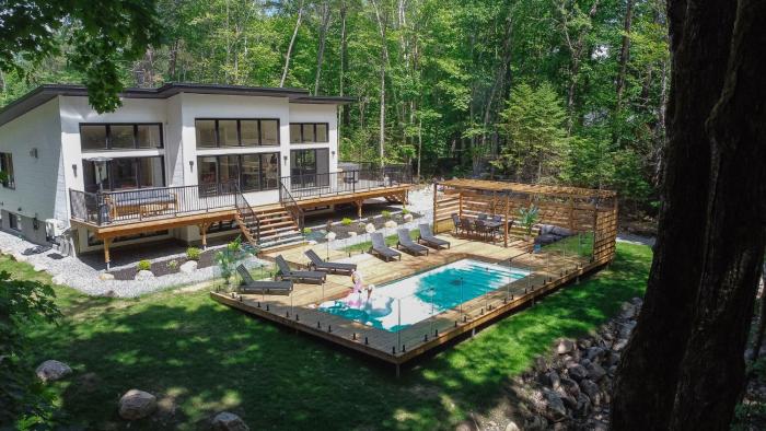 Le Singapour - Cottage Resort - Brownsburg-Chatham