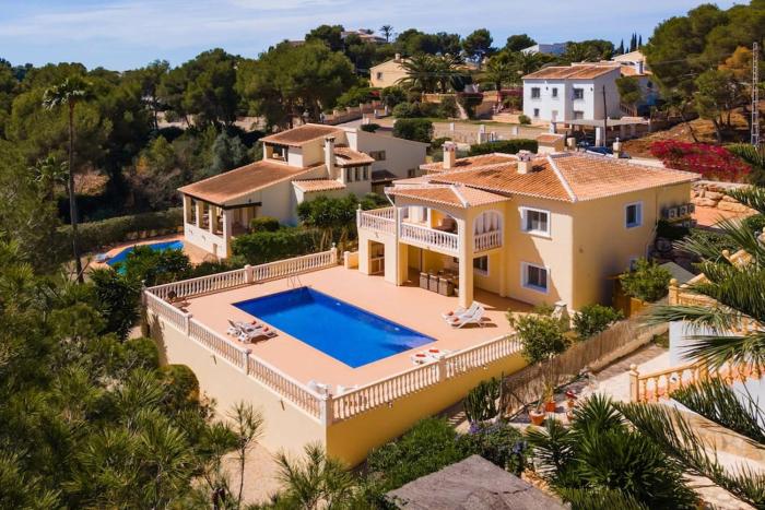 Villa Llesna 5 bedroom villa in Javea