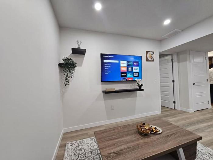 Parkside Basement Suite
