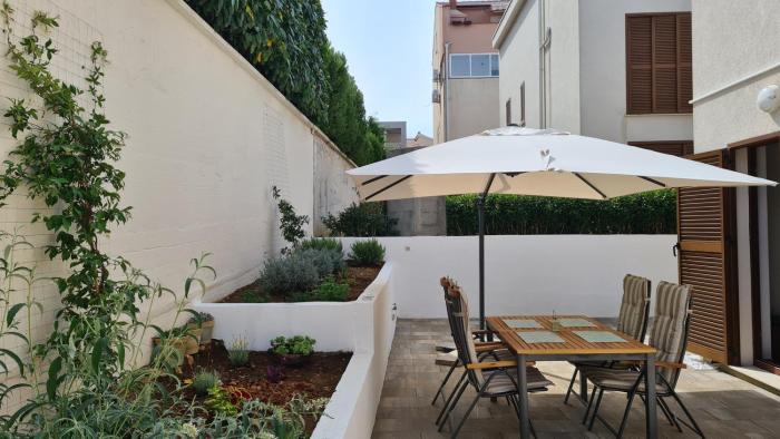 Garden apartment
